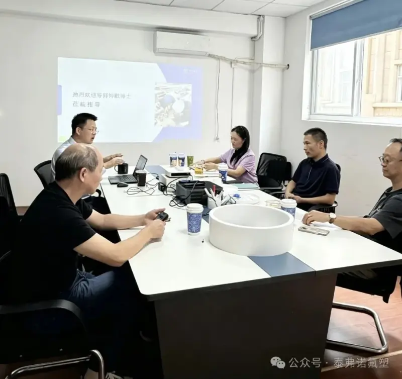 Dr. Zhong Mo, nekdanji generalni direktor Bosch Rexroth China, obiskal Taifno